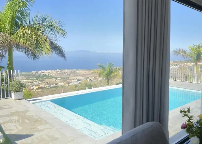 Aurae Вілла Адехе