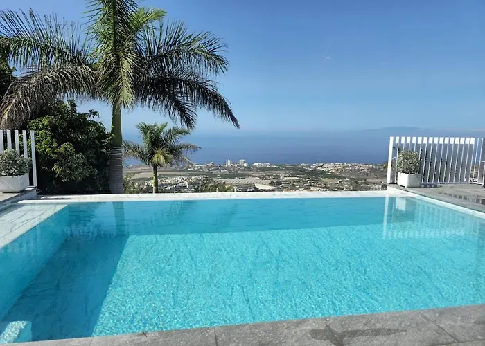 Aurae Вілла Адехе